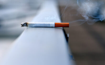 Ako riešiť problém voľne pohodeného odpadu? Cigaretové ohorky idú príkladom.
